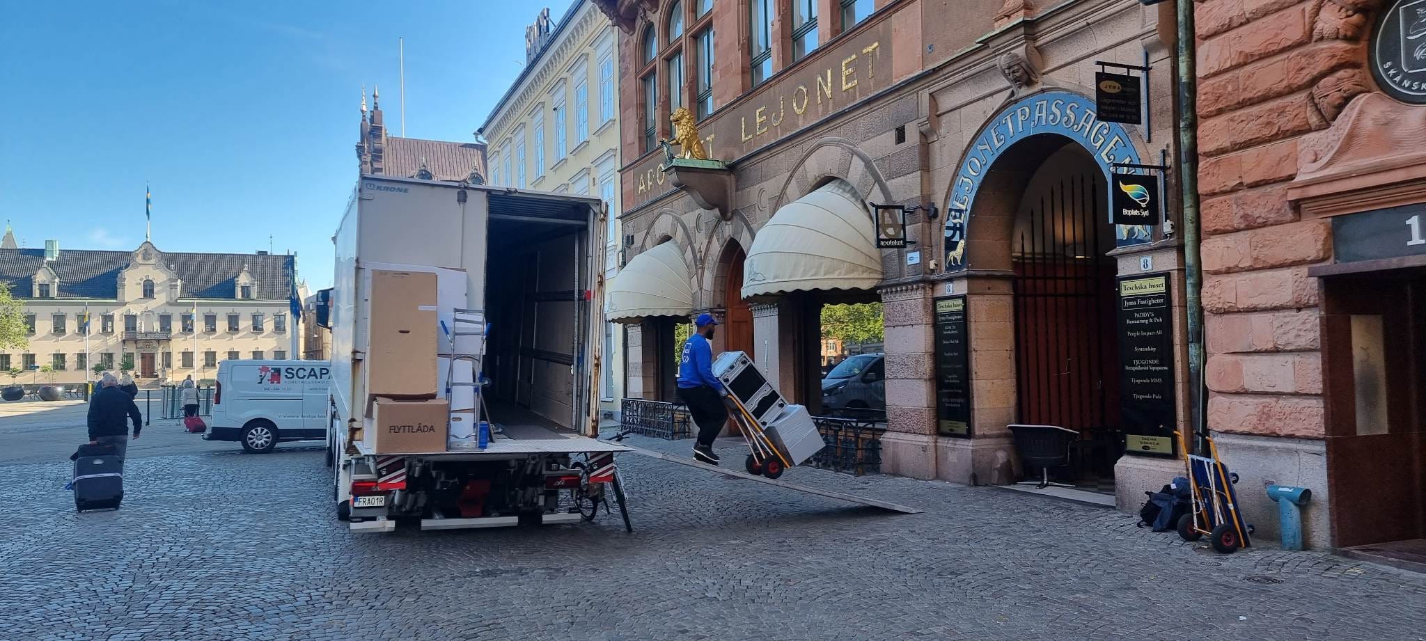 Mirkka International Moving Bloggen